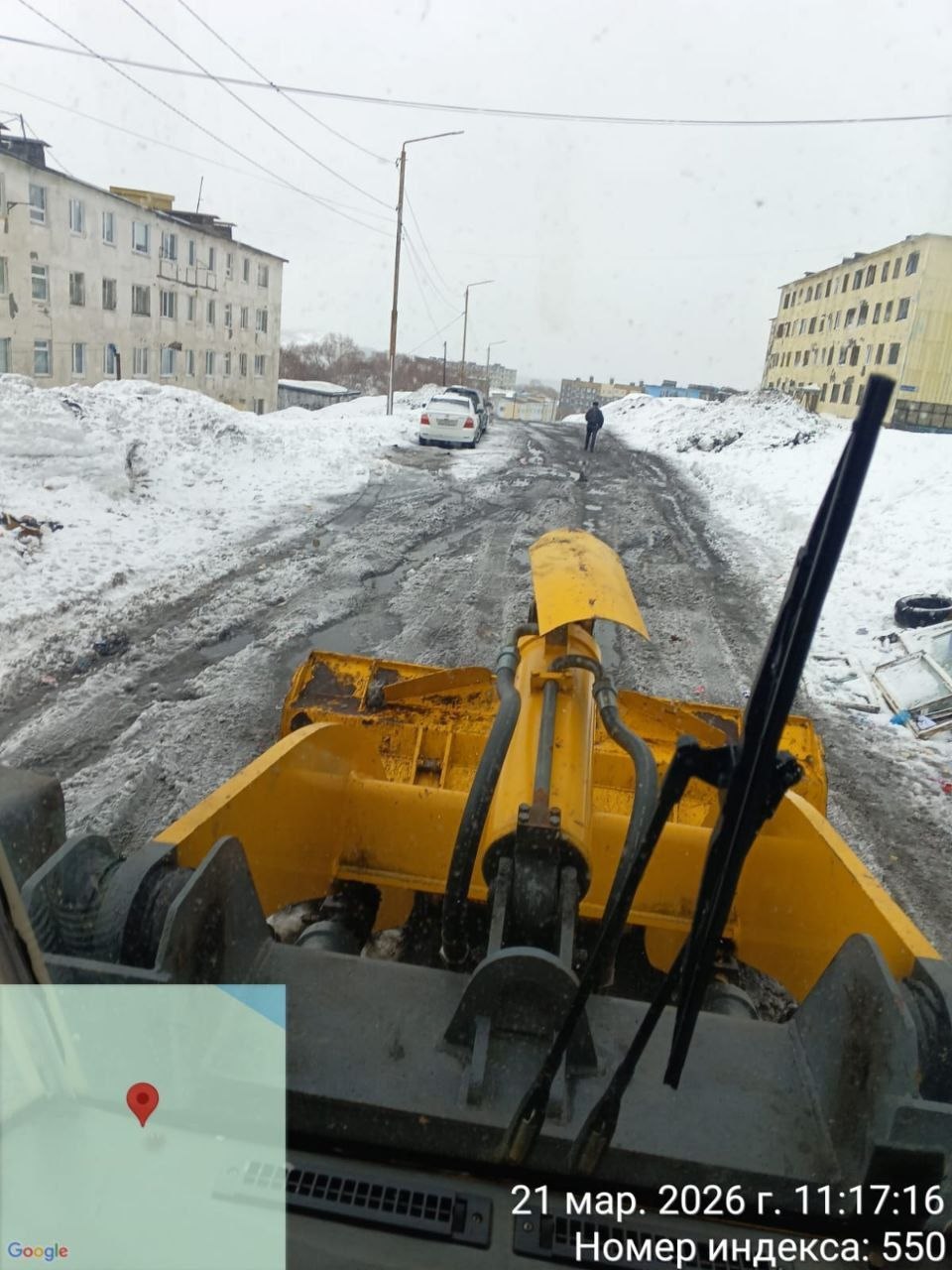 Город день за днем. 21 марта 2026 года Дорожные службы продолжают работу по расчистке главных магистралей и внутриквартальных проездов Город день за днем. 21 марта 2026 года Дорожные службы продолжают работу по расчистке главных магистралей и внутриквартальных проездов