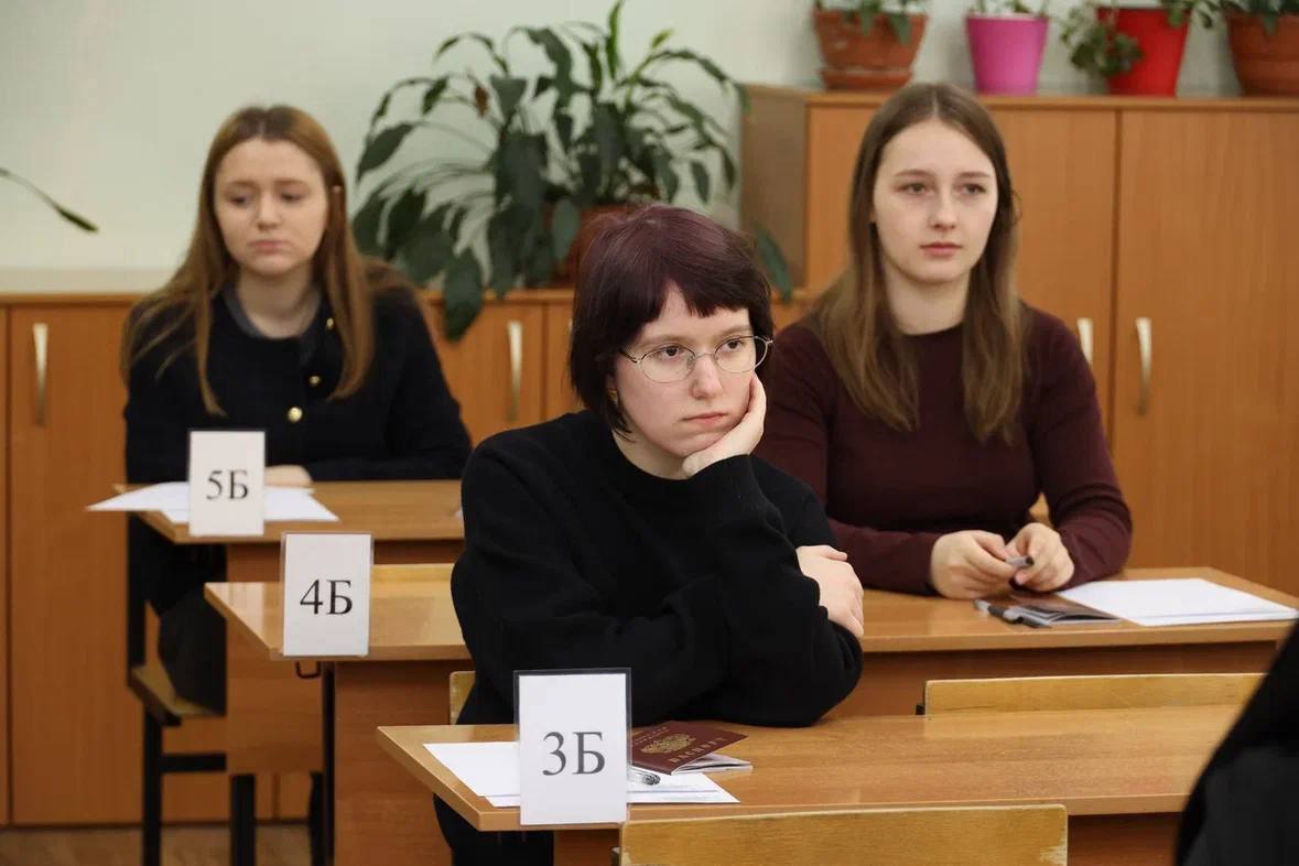 На Камчатке начался досрочный период сдачи единого государственного экзамена