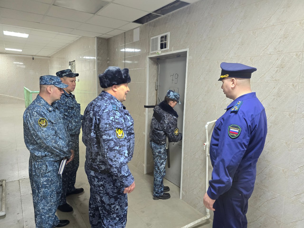 Заместитель прокурора края Евгений Пауль проверил ФКУ СИЗО-1 УФСИН России по Камчатскому краю Заместитель прокурора края Евгений Пауль проверил ФКУ СИЗО-1 УФСИН России по Камчатскому краю