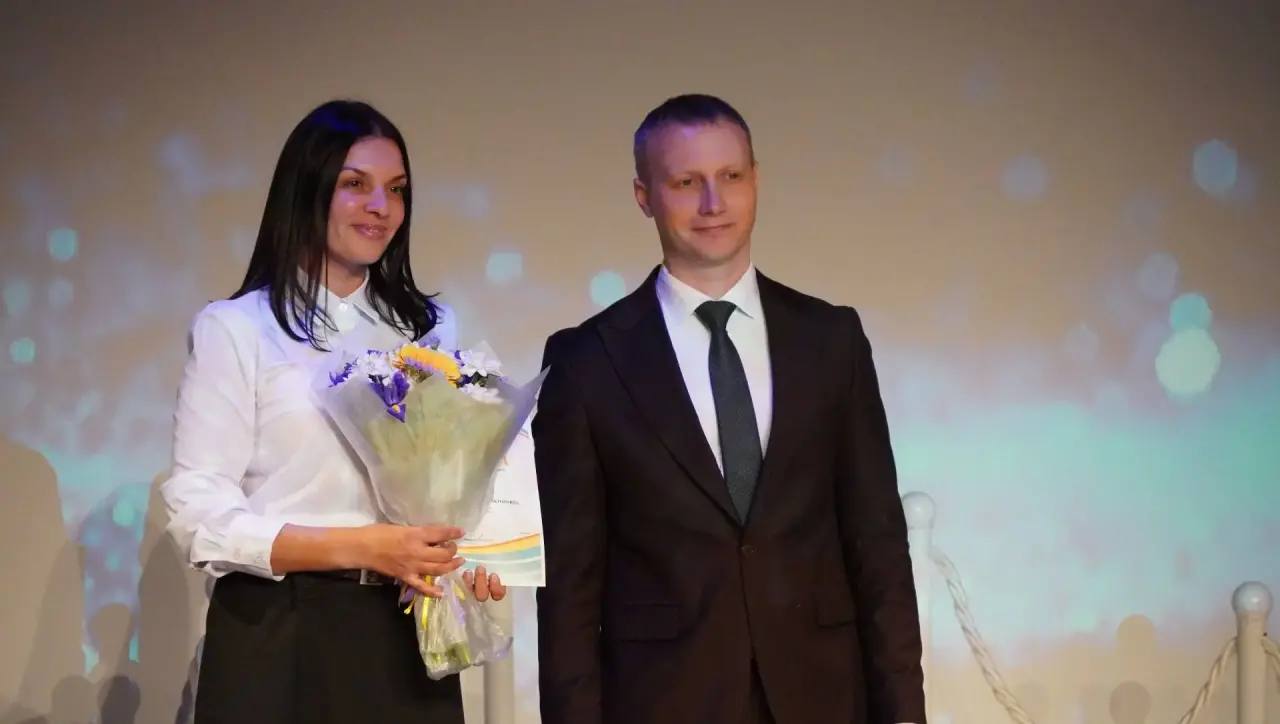 Уровень образования в Петропавловске-Камчатском – это настоящий стандарт качества - отметил Глава города Евгений Беляев в ходе подведения итогов муниципального конкурса «Учитель года-2026» Уровень образования в Петропавловске-Камчатском – это настоящий стандарт качества - отметил Глава города Евгений Беляев в ходе подведения итогов муниципального конкурса «Учитель года-2026»