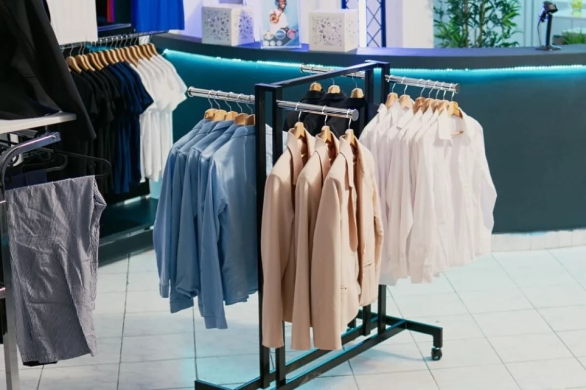 На Камчатке могут исчезнуть сразу 13 брендов одежды и обуви