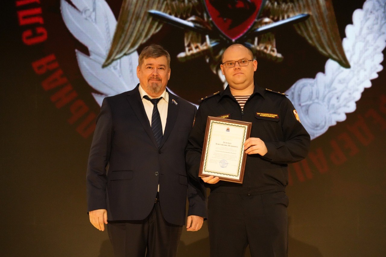 10 лет на страже порядка: Росгвардия на Камчатке отметила юбилей 10 лет на страже порядка: Росгвардия на Камчатке отметила юбилей