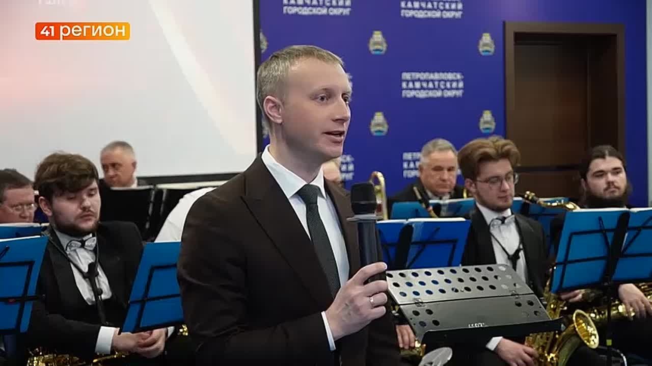 Лучших работников культуры Петропавловска наградили в честь профессионального праздника