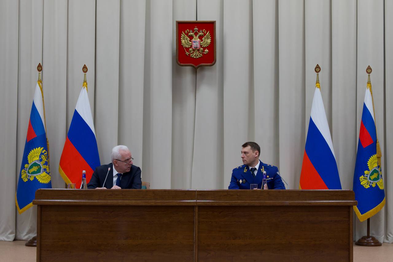 Генеральный прокурор России прибыл в Хабаровск Генеральный прокурор России прибыл в Хабаровск