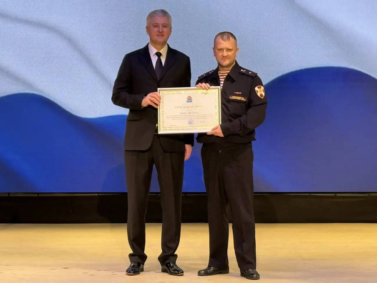 Владимир Солодов: Сегодня мы отмечаем 10-летие Федеральной службы войск национальной гвардии Российской Федерации Владимир Солодов: Сегодня мы отмечаем 10-летие Федеральной службы войск национальной гвардии Российской Федерации