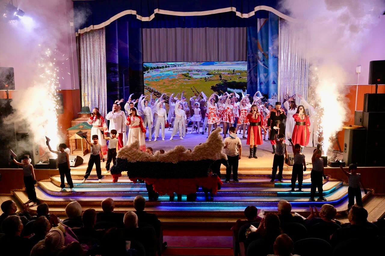 В Усть-Камчатске отметили 100-летие района В Усть-Камчатске отметили 100-летие района