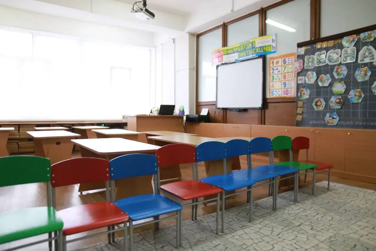 Депутаты 1-го избирательного округа Александр Долгунков и Илья Толмачев навестили подшефные дошкольные учреждения Депутаты 1-го избирательного округа Александр Долгунков и Илья Толмачев навестили подшефные дошкольные учреждения