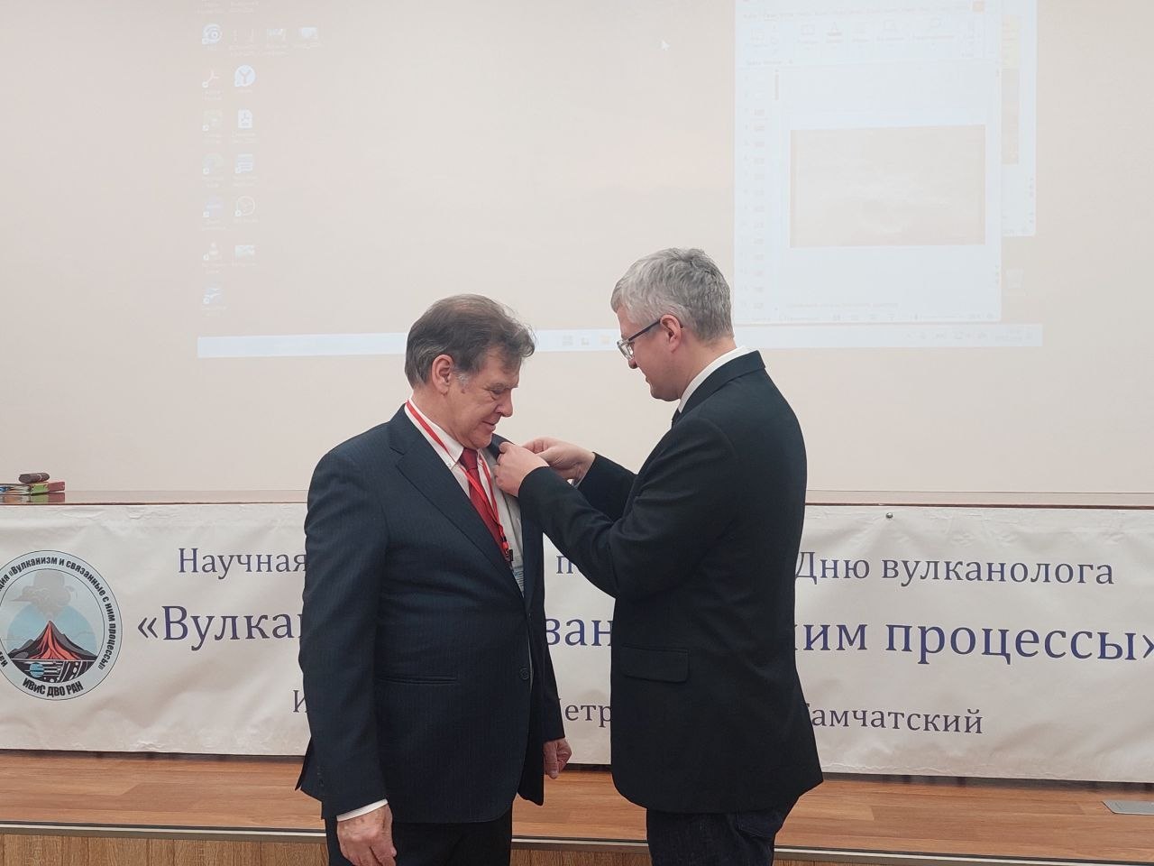 Алексей Озеров удостоился высокого звания Алексей Озеров удостоился высокого звания