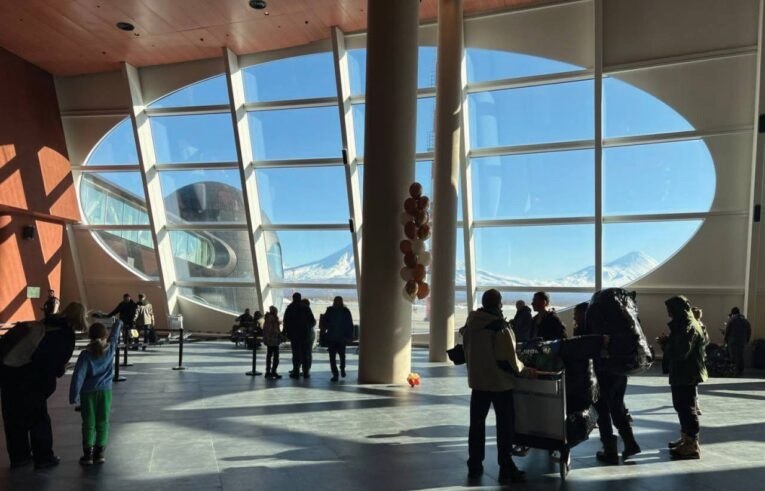 Исполнился год со дня открытия нового терминала в главном аэропорту Камчатки