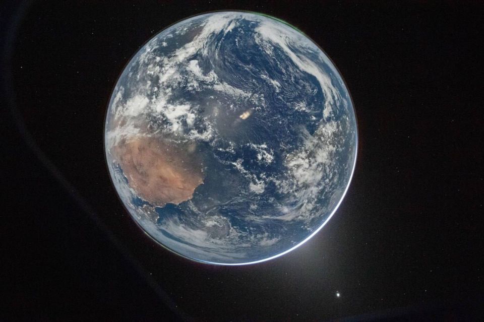 NASA �������� ������ �� 54 ���� ���� ����� � ������������� ������� �� ���� � ����