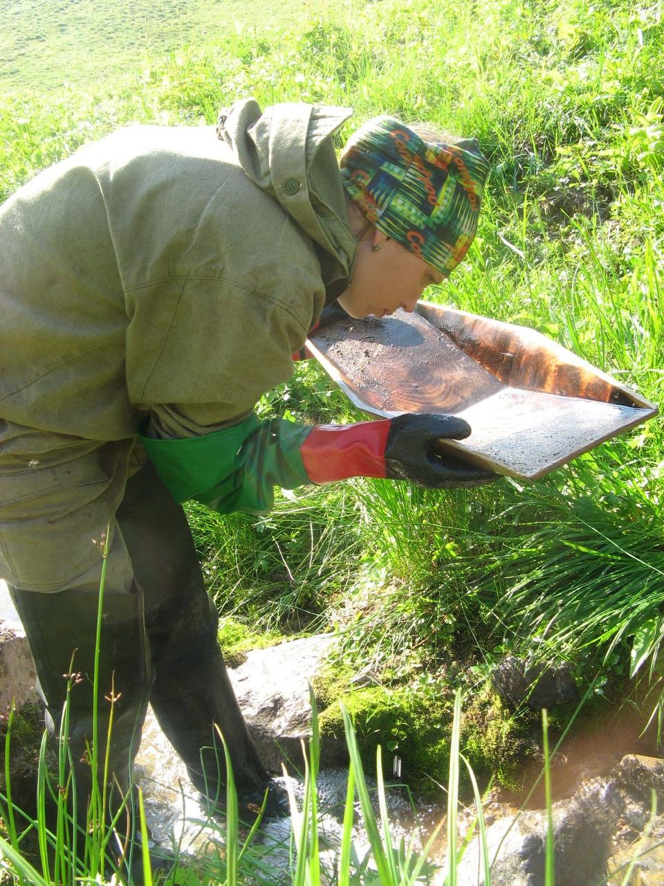 Владимир Солодов: Сегодня свой профессиональный праздник отмечают люди поистине уникальной, сложной и очень романтичной профессии - геологи Камчатки Владимир Солодов: Сегодня свой профессиональный праздник отмечают люди поистине уникальной, сложной и очень романтичной профессии - геологи Камчатки