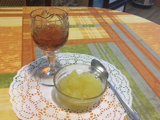 Кабачковый десерт с ананасами: оригинальное угощение на зиму