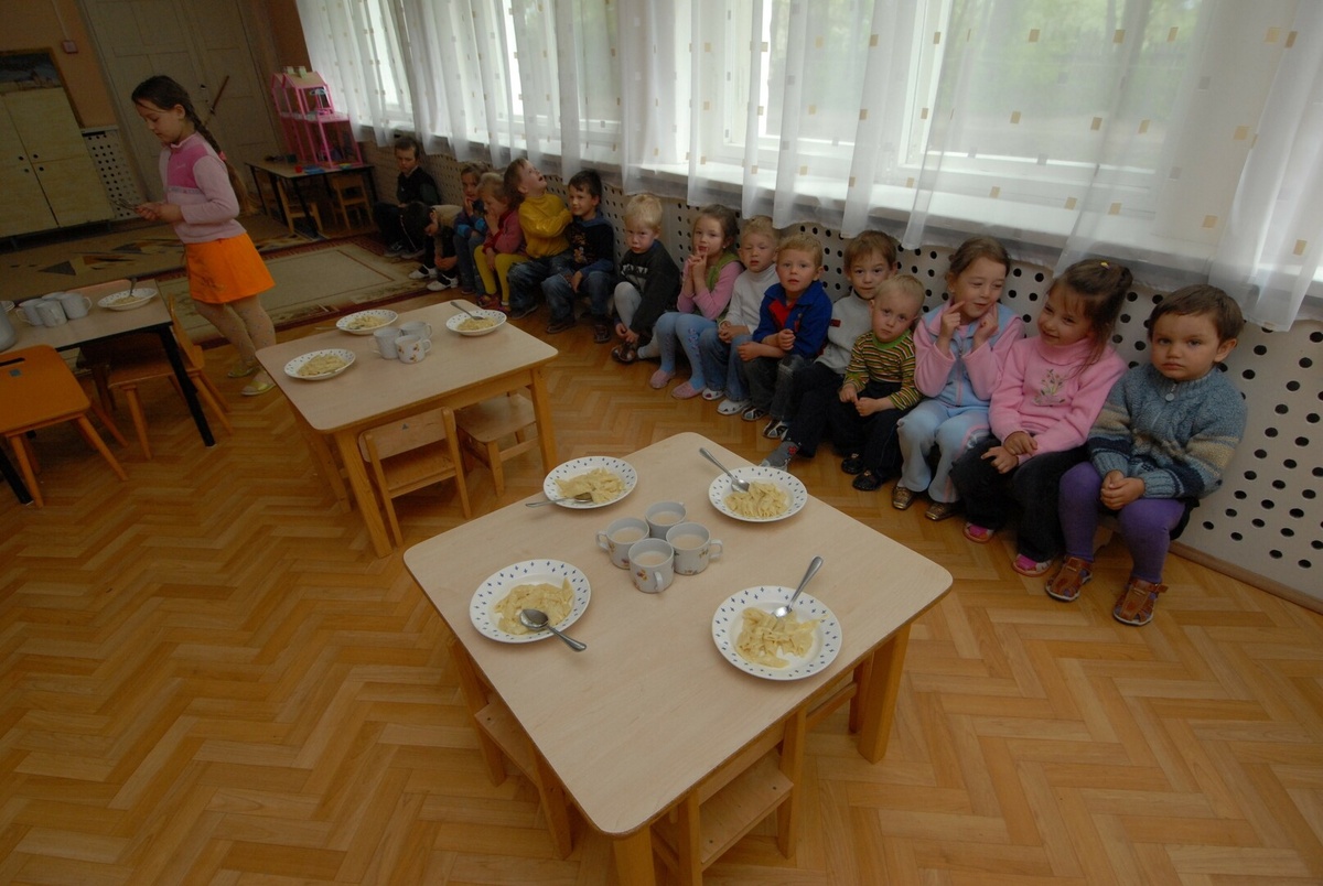 Как защитить ребенка от простуд: советы нутрициолога на осень