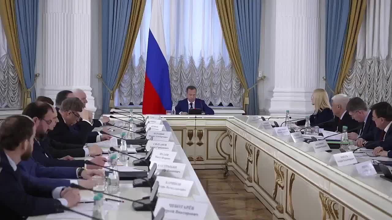 Комиссия Совета Безопасности РФ поддержала законопроекты Ирины Яровой