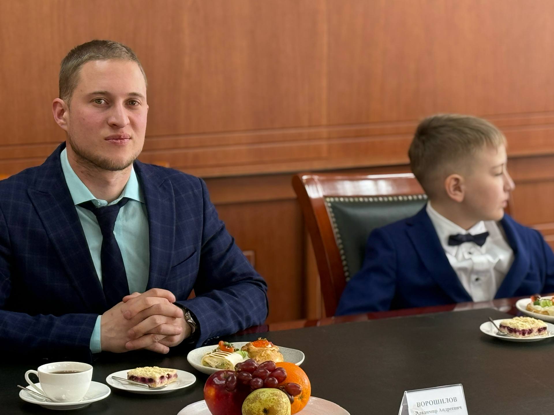 Федерации шахмат Камчатки выделили новое просторное помещение по решению главы региона Владимира Солодова Федерации шахмат Камчатки выделили новое просторное помещение по решению главы региона Владимира Солодова