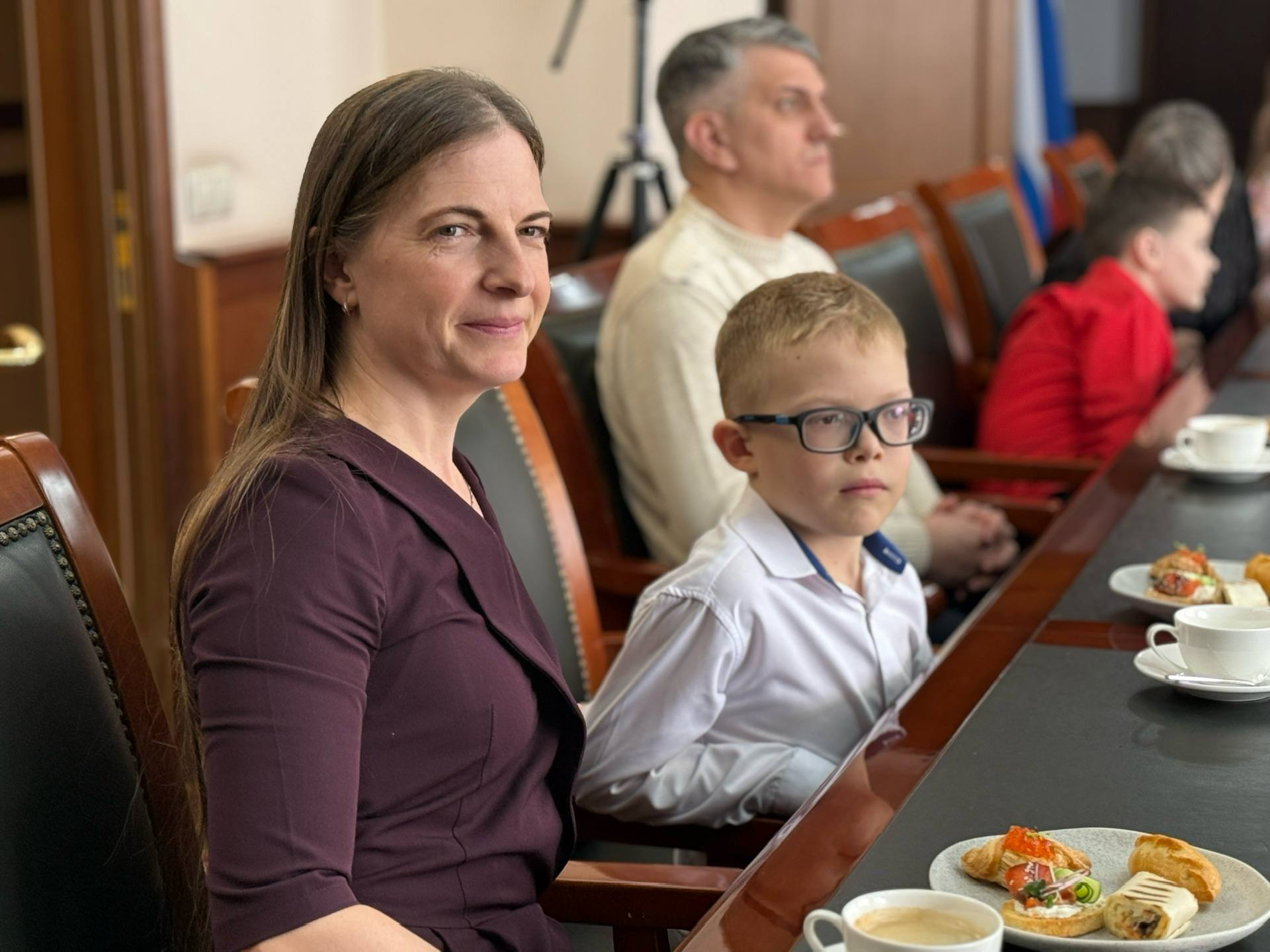 Федерации шахмат Камчатки выделили новое просторное помещение по решению главы региона Владимира Солодова Федерации шахмат Камчатки выделили новое просторное помещение по решению главы региона Владимира Солодова