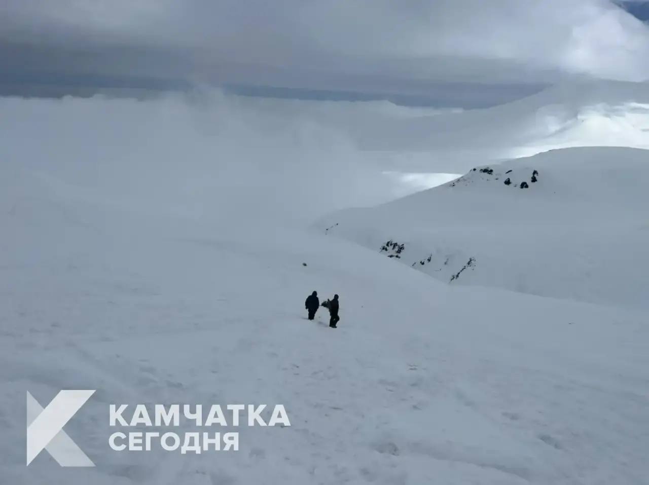 На Камчатке ищут семерых туристов, пропавших на Авачинском перевале без палатки и связи