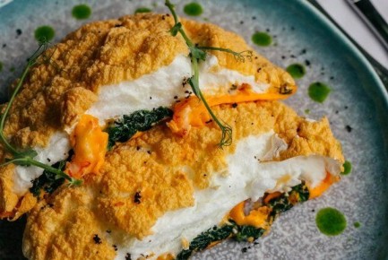 Воздушный французский омлет: как удивить гостей