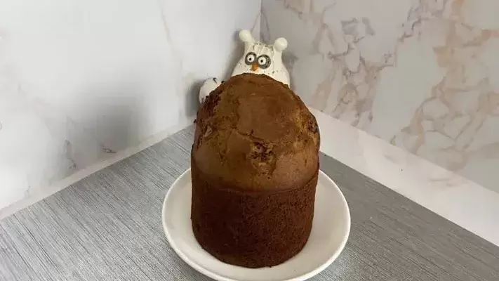 Нежный кулич на яблочном пюре: здоровое лакомство к празднику