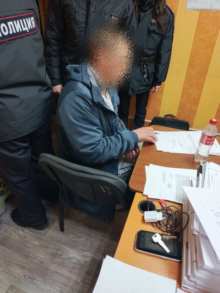 В дежурную часть отдела полиции поступило сообщение от 78-летней жительницы Петропавловска - Камчатского о том, что она стала жертвой ограбления