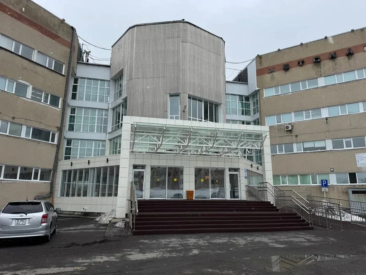 В детской поликлинике №1 Петропавловска снова открыли переходы между корпусами В детской поликлинике №1 Петропавловска снова открыли переходы между корпусами