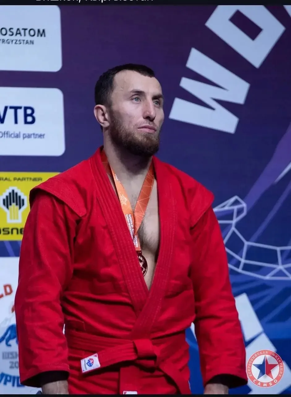 Камчатский самбист принёс победу российской сборной на Кубке мира в Ереване Камчатский самбист принёс победу российской сборной на Кубке мира в Ереване