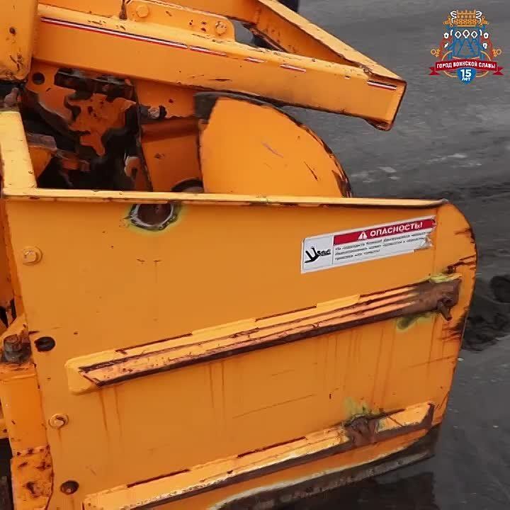 ��� ������ ����� � ����� �������� ������ ��� ���������������� ��������� � ������ ��������� �LeeBoy 3000�