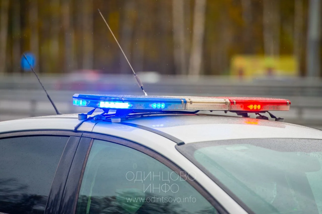 Баллончик не помог: пьяный водитель брызнул газом в полицейских и получил 10 суток