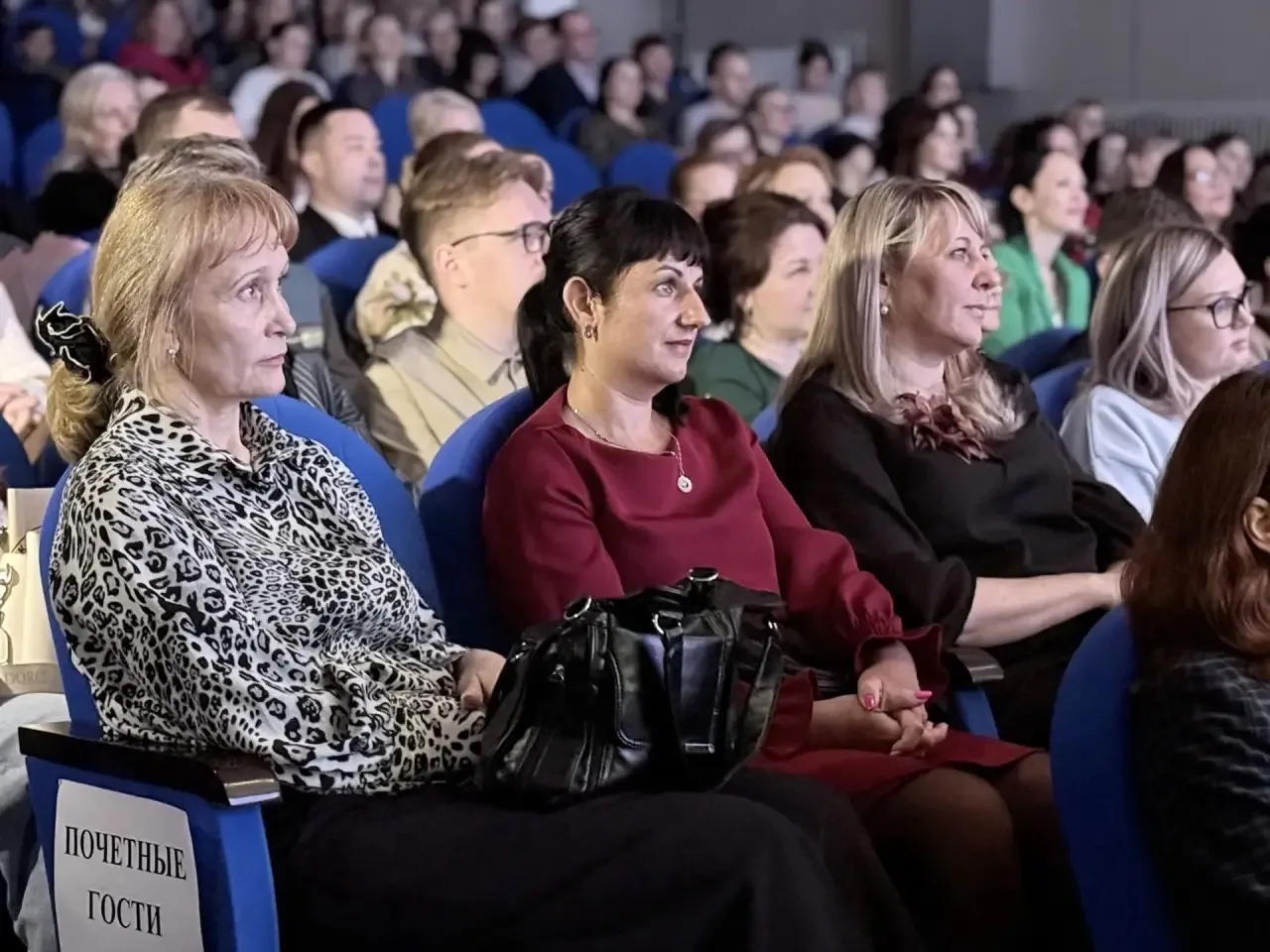 Владимир Солодов: Подвели итоги сразу пяти региональных этапов Всероссийских педагогических конкурсов: «Учитель года», «Педагогический дебют», «Воспитать человека», «Сердце отдаю детям» и «Педагог-психолог». Владимир Солодов: Подвели итоги сразу пяти региональных этапов Всероссийских педагогических конкурсов: «Учитель года», «Педагогический дебют», «Воспитать человека», «Сердце отдаю детям» и «Педагог-психолог».