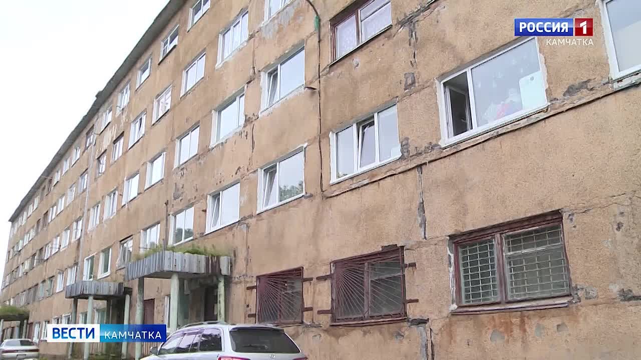 В этом году начнут расселять квартиры в домах, наиболее пострадавших от землетрясений прошлого года