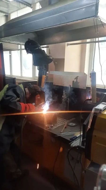 Мастера сварки боролись за звание лучших на Камчатке Мастера сварки боролись за звание лучших на Камчатке
