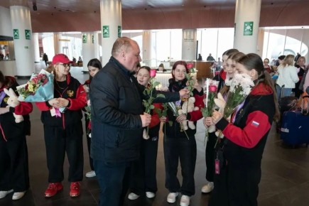 Народный театр танца «Контрасты» привез с танцевальной олимпиады 62 медали