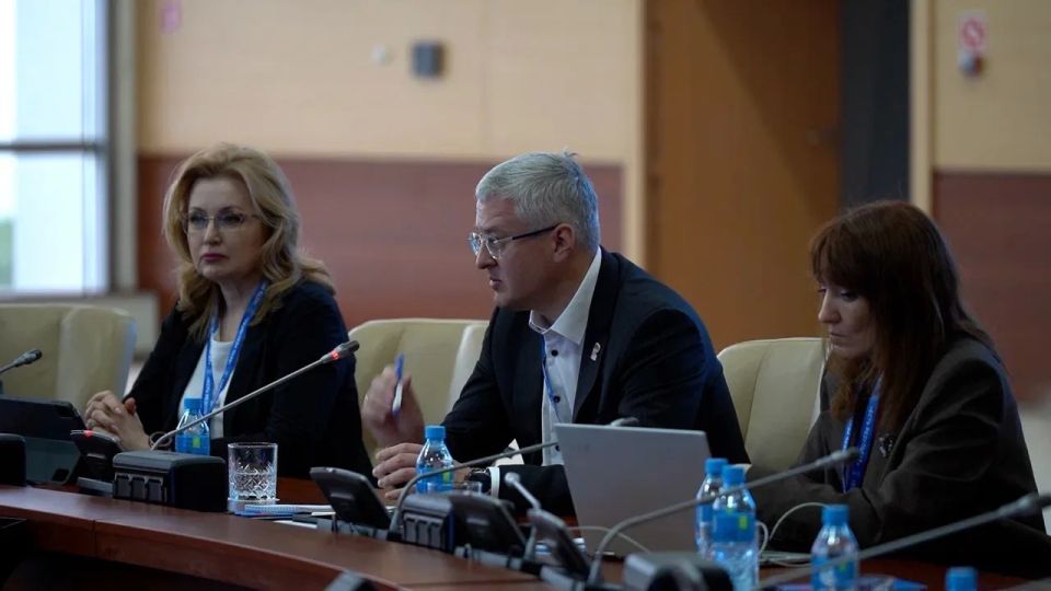 Владимир Солодов: Завершился отчётно-программный форум «Есть результат!» партии «Единая Россия». Владимир Солодов: Завершился отчётно-программный форум «Есть результат!» партии «Единая Россия».