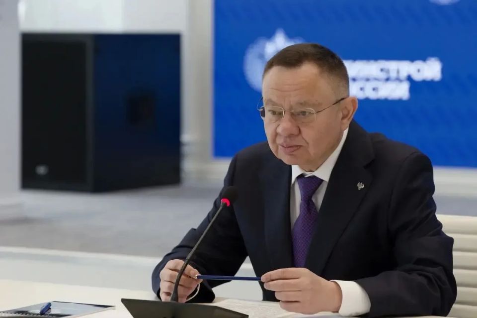 На базовой кафедре Минстроя России в Финансовом университете при Правительстве РФ стартовала программа повышения квалификации На базовой кафедре Минстроя России в Финансовом университете при Правительстве РФ стартовала программа повышения квалификации