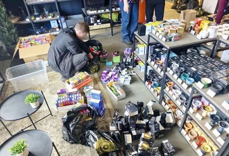 Полтонны просроченных вейпов на 5,5 млн рублей изъяли