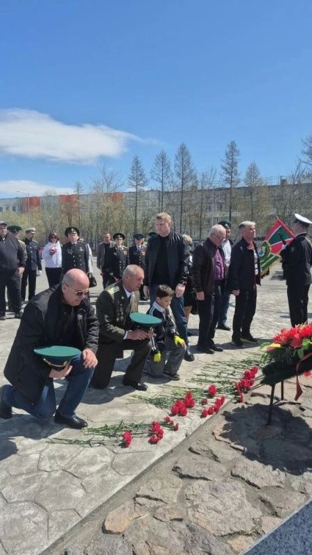 День пограничника России — праздник мужества и чести! День пограничника России — праздник мужества и чести!