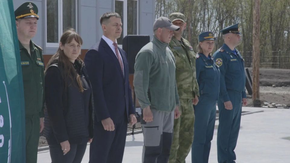 На Камчатке состоялось официальное открытие регионального этапа военно-патриотической игры «Зарница 2.0» На Камчатке состоялось официальное открытие регионального этапа военно-патриотической игры «Зарница 2.0»