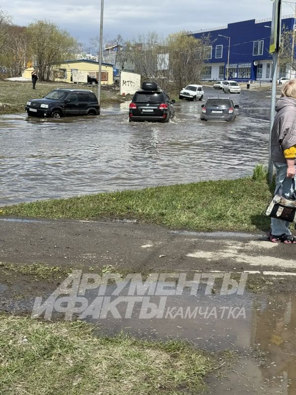 Топит Вольскую. Введен режим повышенной готовности Топит Вольскую. Введен режим повышенной готовности