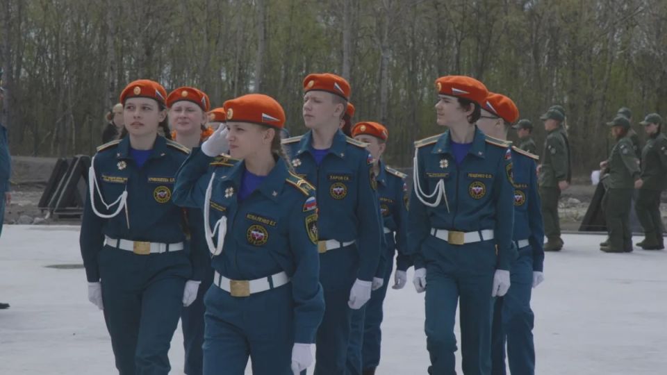На Камчатке состоялось официальное открытие регионального этапа военно-патриотической игры «Зарница 2.0» На Камчатке состоялось официальное открытие регионального этапа военно-патриотической игры «Зарница 2.0»