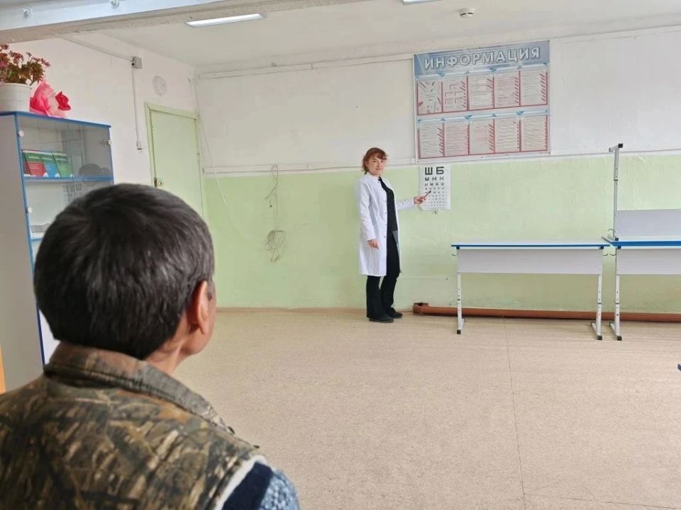 Три недели, 16 врачей и тонны грузов: мобильная бригада медиков отправилась в сёла Тигильского и Соболевского округов Три недели, 16 врачей и тонны грузов: мобильная бригада медиков отправилась в сёла Тигильского и Соболевского округов