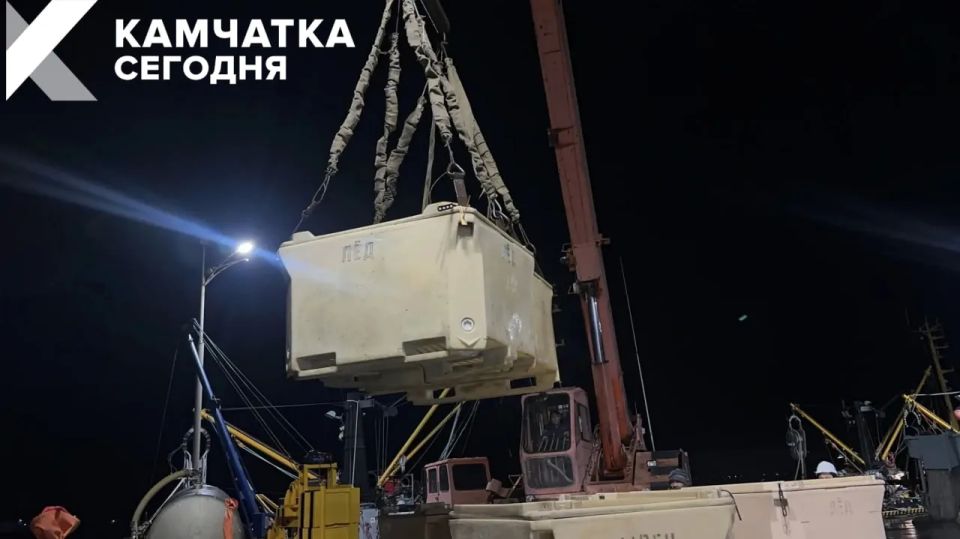 #БольшаяРыбалка. За первый день большой рыбалки на Камчатке добыли 14 тонн лососей На 2 июня вылов лососей в Камчатском крае составил 14 тонн: 12 тонн нерки и 2 тонны чавычи #БольшаяРыбалка. За первый день большой рыбалки на Камчатке добыли 14 тонн лососей На 2 июня вылов лососей в Камчатском крае составил 14 тонн: 12 тонн нерки и 2 тонны чавычи