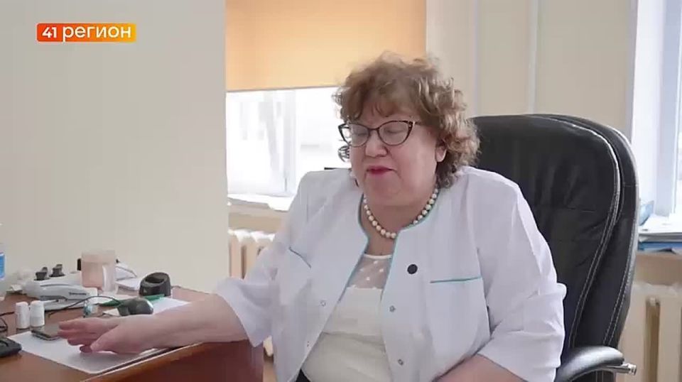 Главный внештатный специалист-гематолог Минздрава России по ДФО Валентина Молоствова посетила Камчатскую краевую больницу