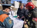 Камчатские огнеборцы тренировались тушить БАТМ «Министр Ишков»
