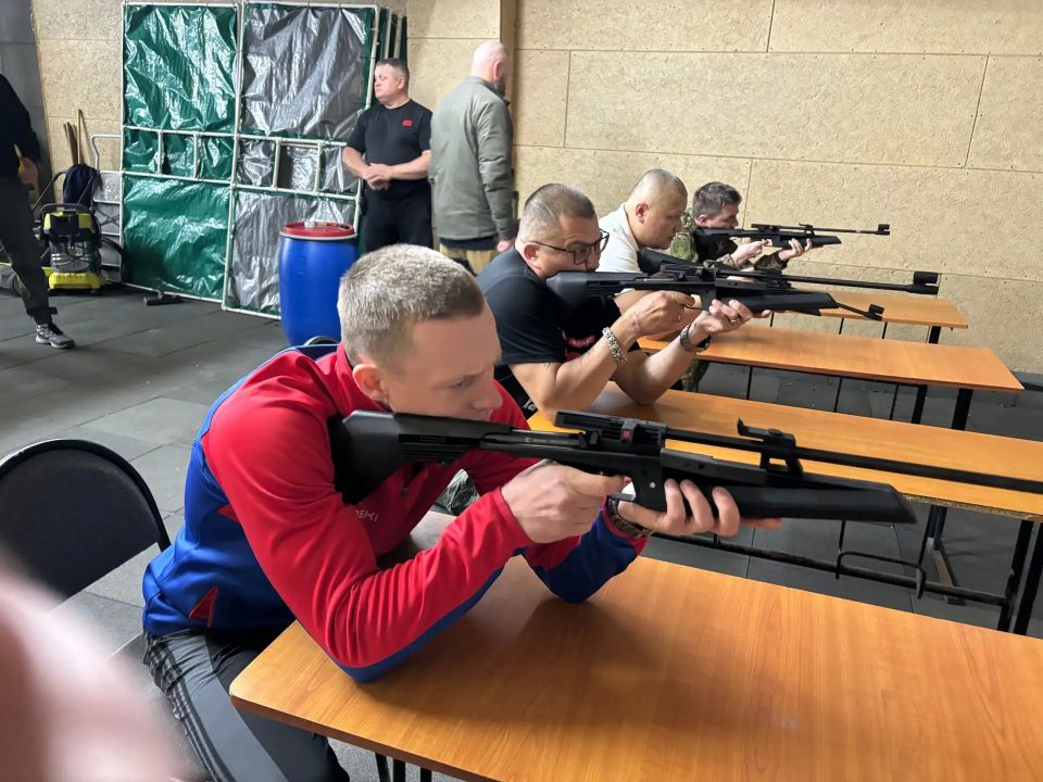 В Камчатском крае стартовали региональные соревнования среди ветеранов СВО «Кубок Защитников Отечества»! В Камчатском крае стартовали региональные соревнования среди ветеранов СВО «Кубок Защитников Отечества»!