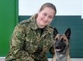 Камчатский кинолог Наталья Болдина и её овчарка Рысь — лучшие в поиске денег