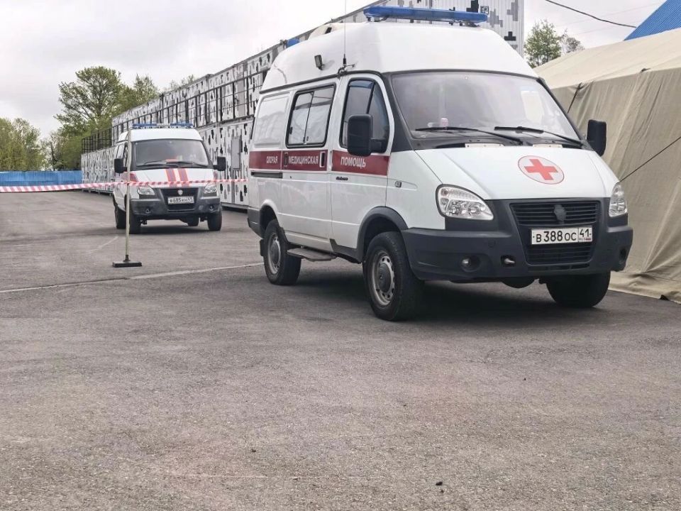 В Камчатском крае прошли учения по развертыванию пункта временного размещения ПВР-550 В Камчатском крае прошли учения по развертыванию пункта временного размещения ПВР-550