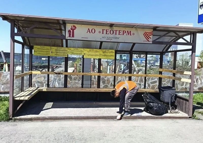 Город день за днем. 13 июня 2026 года Основные усилия подрядных организаций сосредоточены на комплексной уборке песка, мусора и веток, скопившихся на проезжей части, тротуарах и прилегающих территориях Город день за днем. 13 июня 2026 года Основные усилия подрядных организаций сосредоточены на комплексной уборке песка, мусора и веток, скопившихся на проезжей части, тротуарах и прилегающих территориях