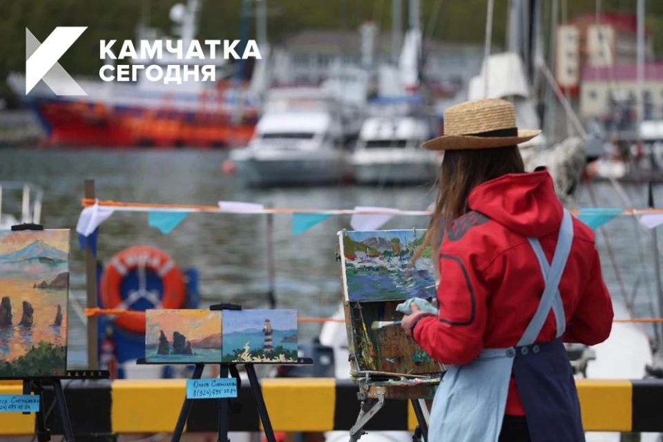 В Петропавловске-Камчатском открыли яхтенный сезон В Петропавловске-Камчатском открыли яхтенный сезон