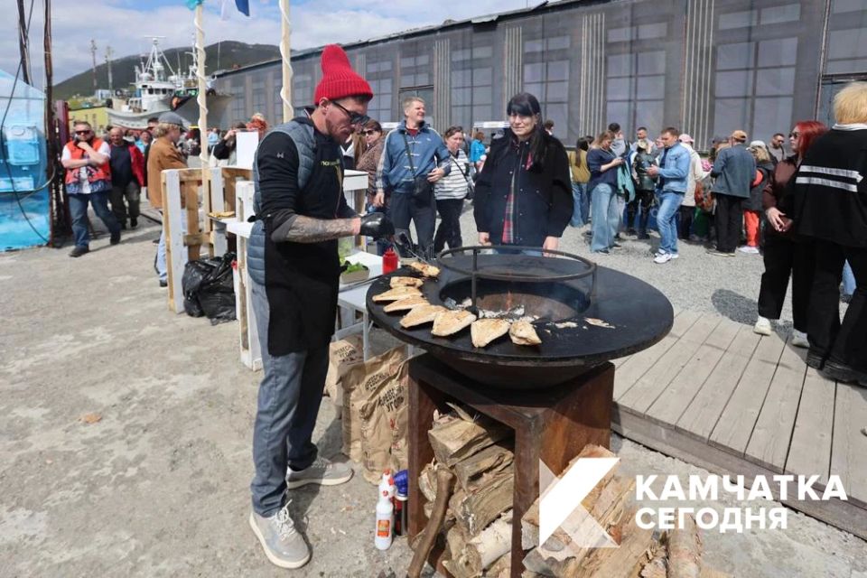 В Петропавловске-Камчатском открыли яхтенный сезон В Петропавловске-Камчатском открыли яхтенный сезон