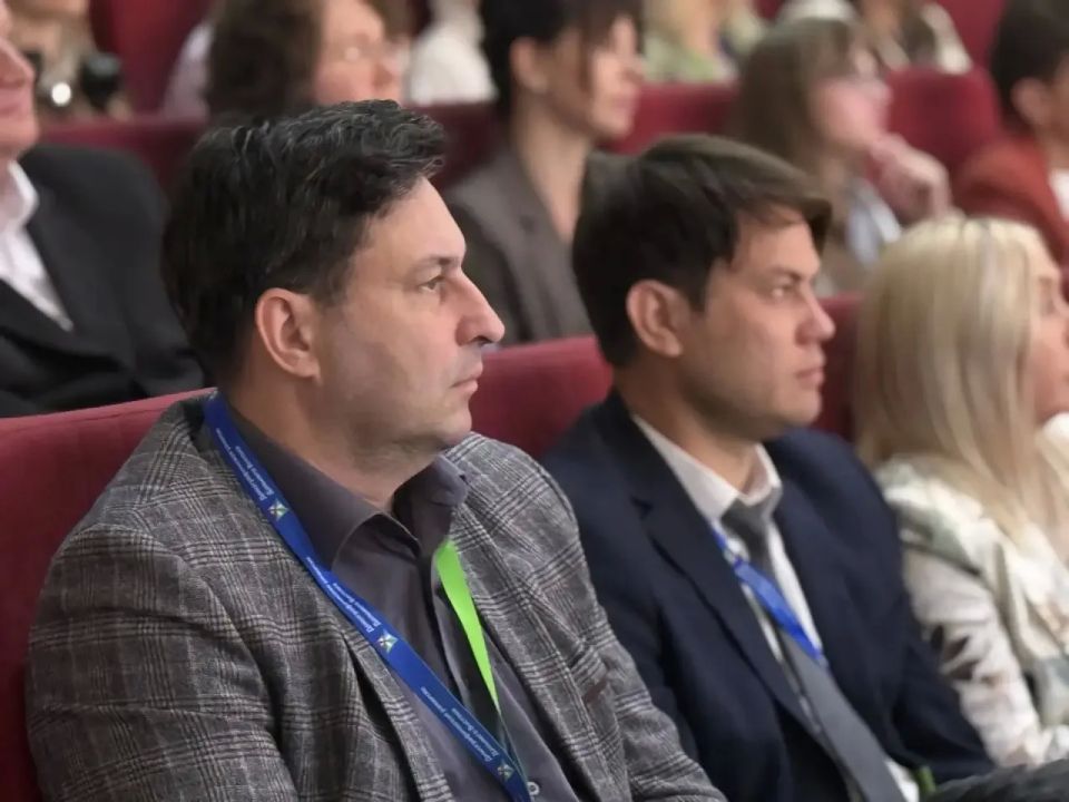 Владимир Солодов: Камчатка стала ключевой федеральной площадкой для выработки новых решений в сфере поддержки семей и сбережения здоровья жителей Владимир Солодов: Камчатка стала ключевой федеральной площадкой для выработки новых решений в сфере поддержки семей и сбережения здоровья жителей